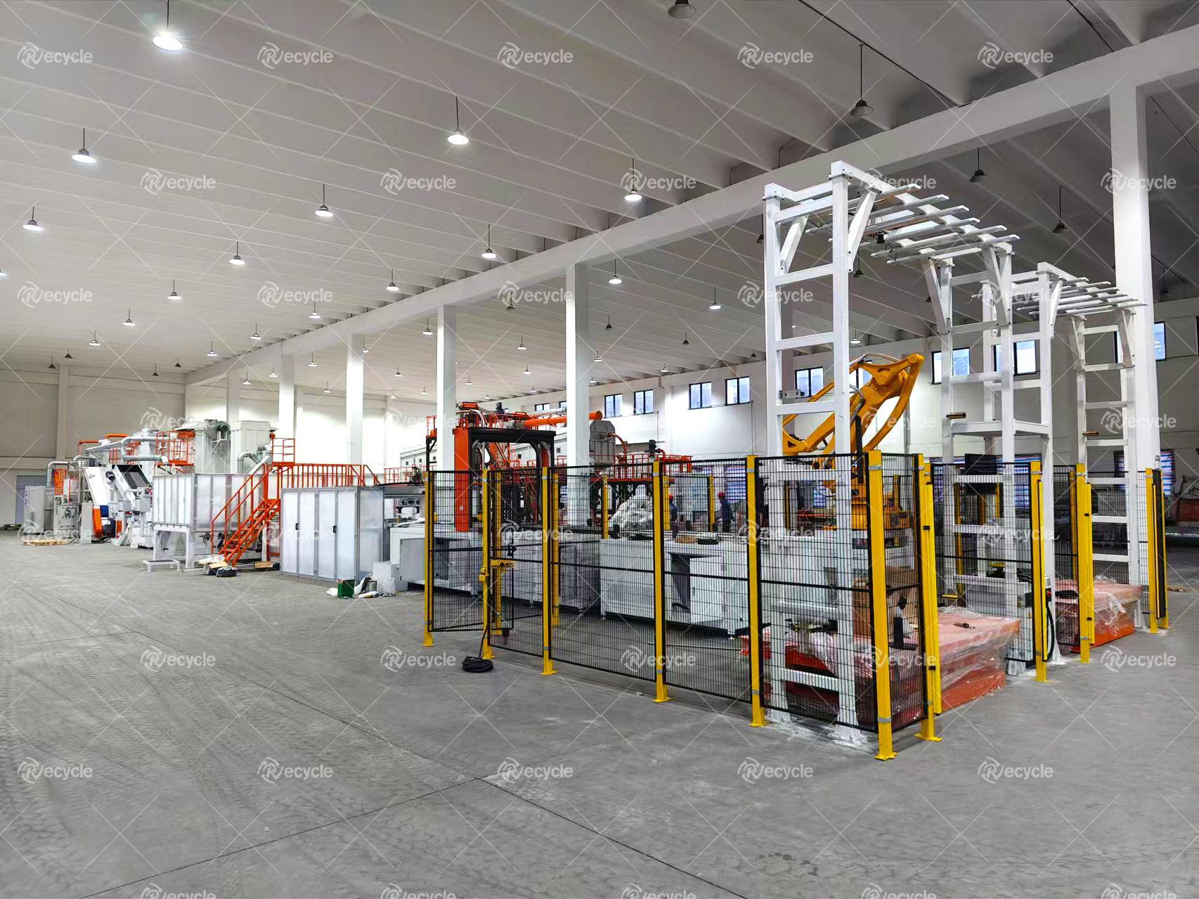 江蘇南通光伏板處理設(shè)備安裝現(xiàn)場