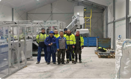 國外市場太陽能板回收設(shè)備現(xiàn)場圖